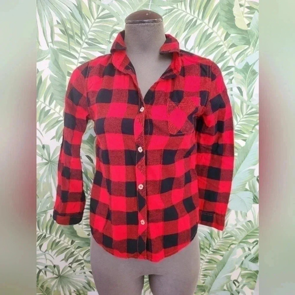 Girls Cat & Jack Red & Black Checkered Long Sleeve Collard Button Down Shirt - Picture 1 of 2